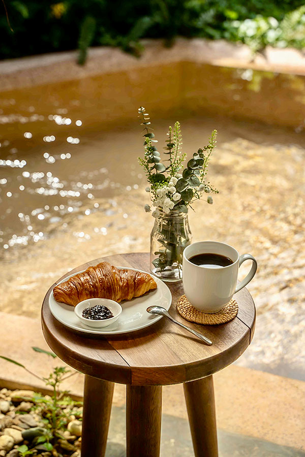 nên ăn sáng trước hay uống cafe trước